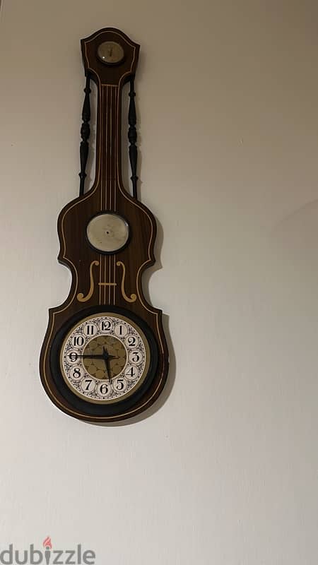 vintage wall clock 0