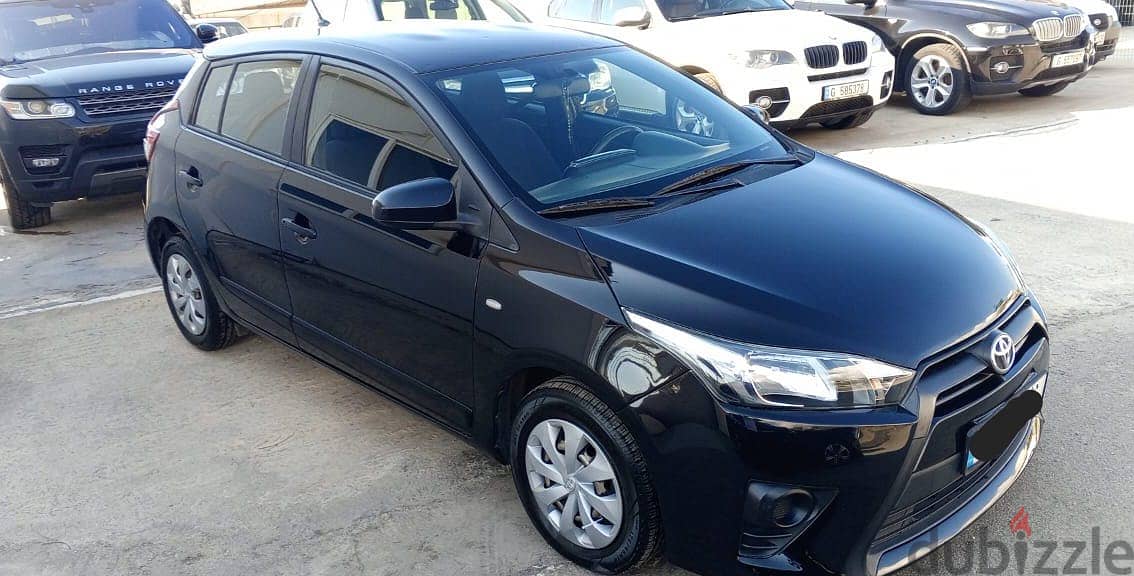 Toyota Yaris 2016 Company Source Black on Black Very Clean Like New 5