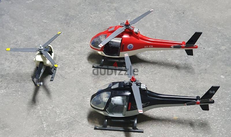 3 pieces used  helicopter kids for baby 10$ beyrout ashrafiye 03723895 4