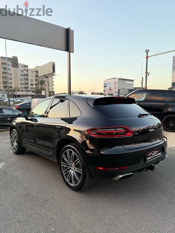 Porsche Macan 2017 4