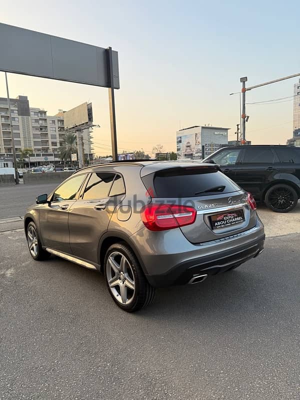 Mercedes-Benz GLA-Class 2017 4