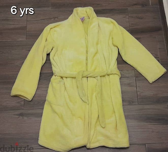 Yellow Pijama robe 6 yrs 0