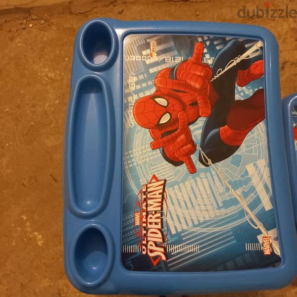 Spiderman table 4