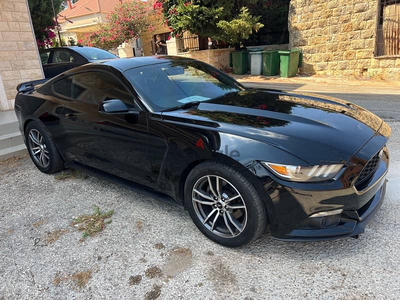 Ford Mustang 2016 3