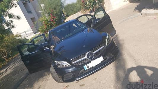 Mercedes-Benz C-Class 2019 for 28500