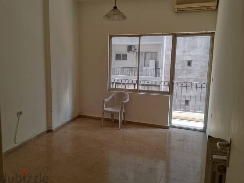 220 Sqm | Apartment for rent in Achrafieh / Sayideh street 6