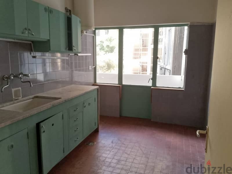 220 Sqm | Apartment for rent in Achrafieh / Sayideh street 9