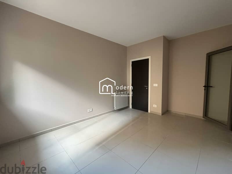 250 Sqm + 50 Sqm Garden - Apartment for Sale in Mtayleb 10