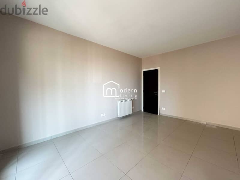 250 Sqm + 50 Sqm Garden - Apartment for Sale in Mtayleb 15