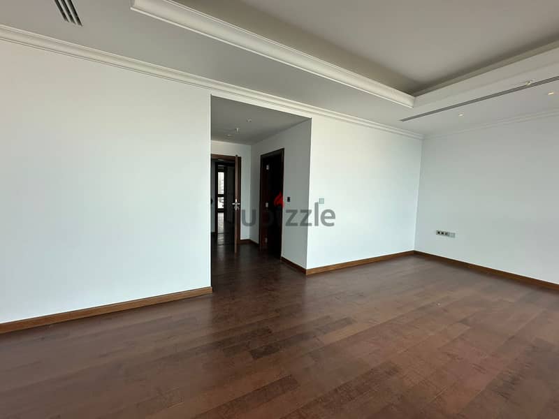 Full floor Apartment for rent in Rawche شقة فاخرة للاجار في روشه 11