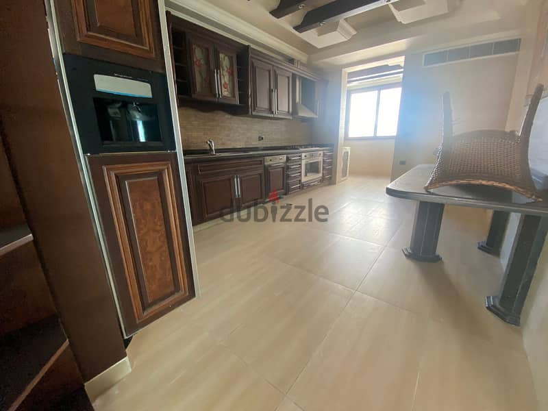 Apartment For Rent In Rawche شقة للإيجار في الروشة 2