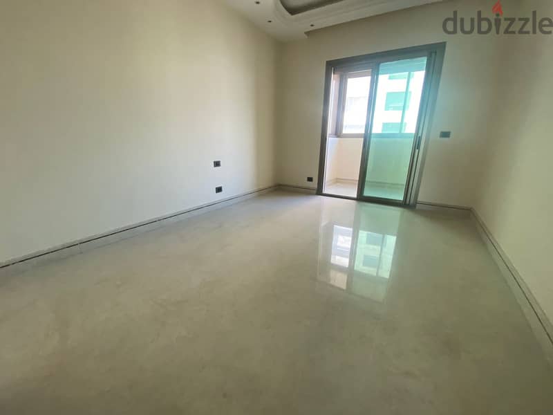 Apartment For Rent In Rawche شقة للإيجار في الروشة 3