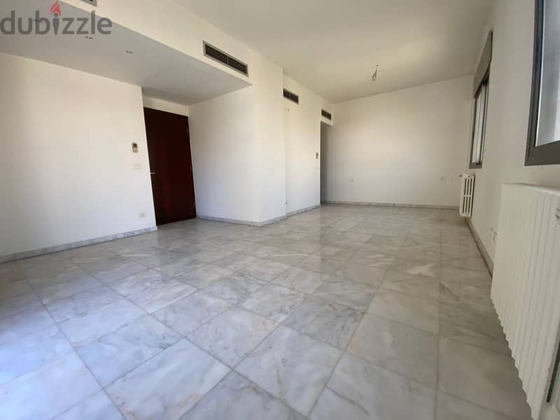 Apartment For Sale In Rawche شقة للبيع في الروشة 9