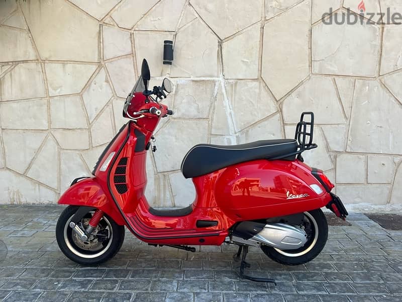 vespa 300 cc gts 7