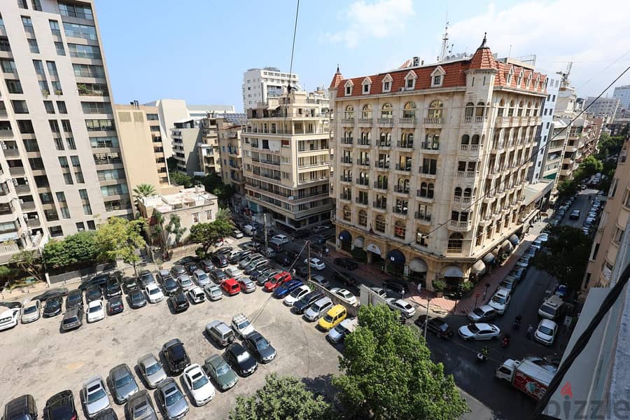 Office 250sqm open space for rent near AUBMC مكتب مساحته 250 متر مربع 8