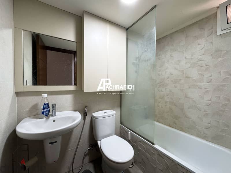 Apartment For Sale In Achrafieh - شقة للبيع في الأشرفية 7