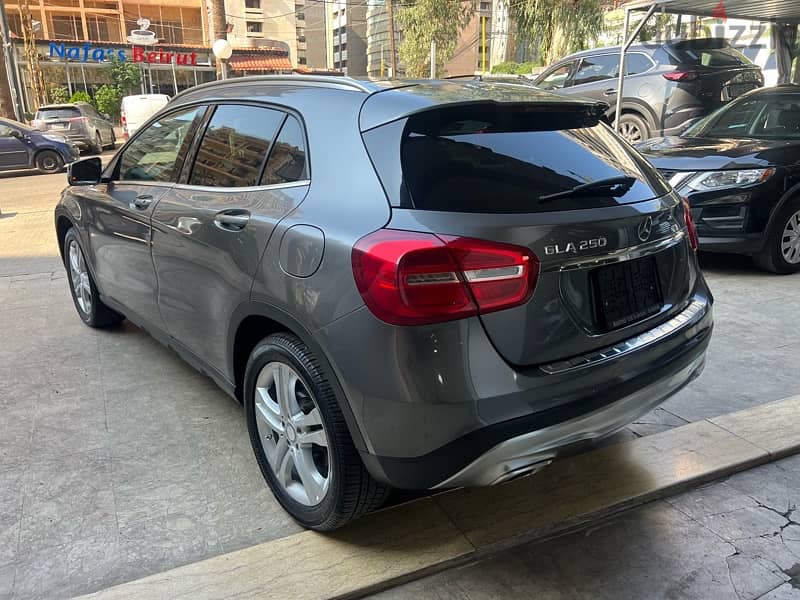 Mercedes-Benz GLA-Class 2016 6