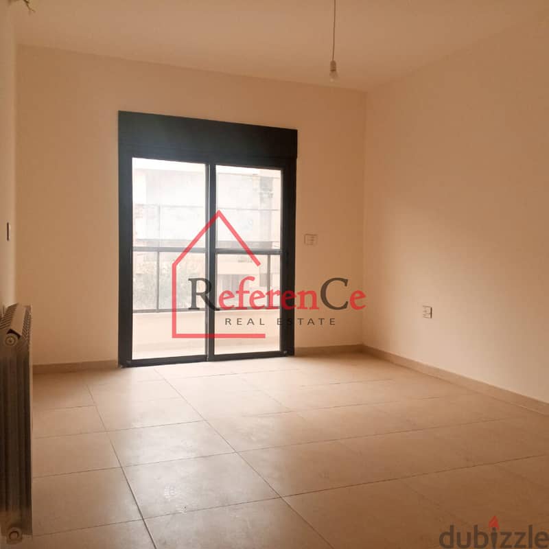 Apartment for sale in Louaizeh شقة للبيع في اللويزة 3