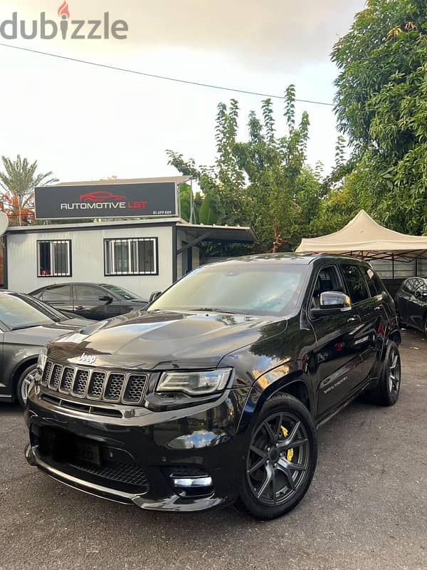 Jeep Grand Cherokee 2014 V8 5.7L look SRT8 2