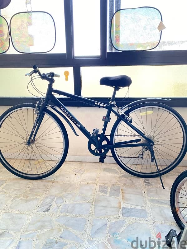 very clean bicycle for adult 1