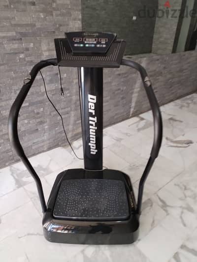 DER TRIUMPH vibration machine used like new 180$