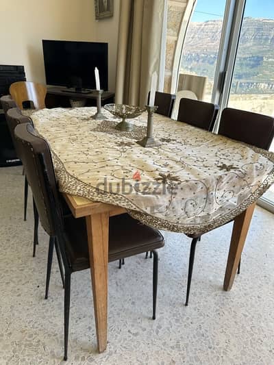 dinning table