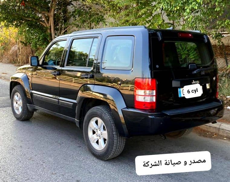 Jeep Cherokee 2012 مصدر و صيانة الشركة  ٦سيلندر 1