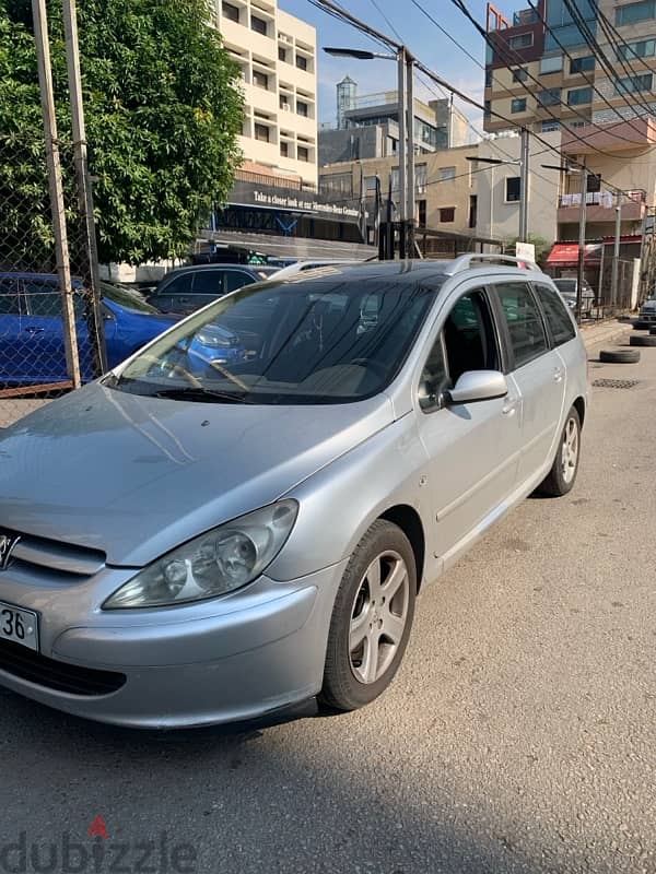 Peugeot 307 2003 hatchback 3