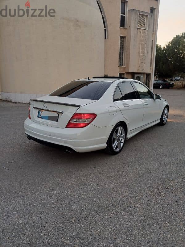 Mercedes-Benz C-Class 2010 3