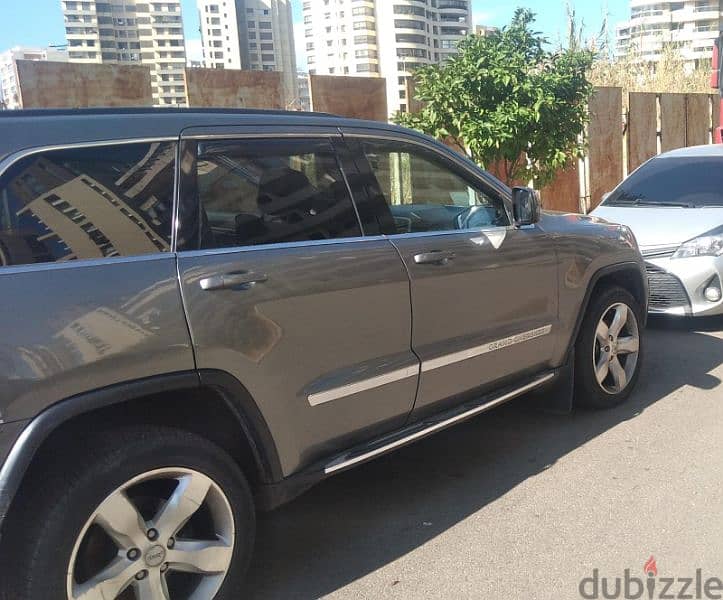 Jeep Cherokee 2012 1