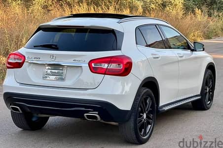 Mercedes-Benz GLA-Class 2016