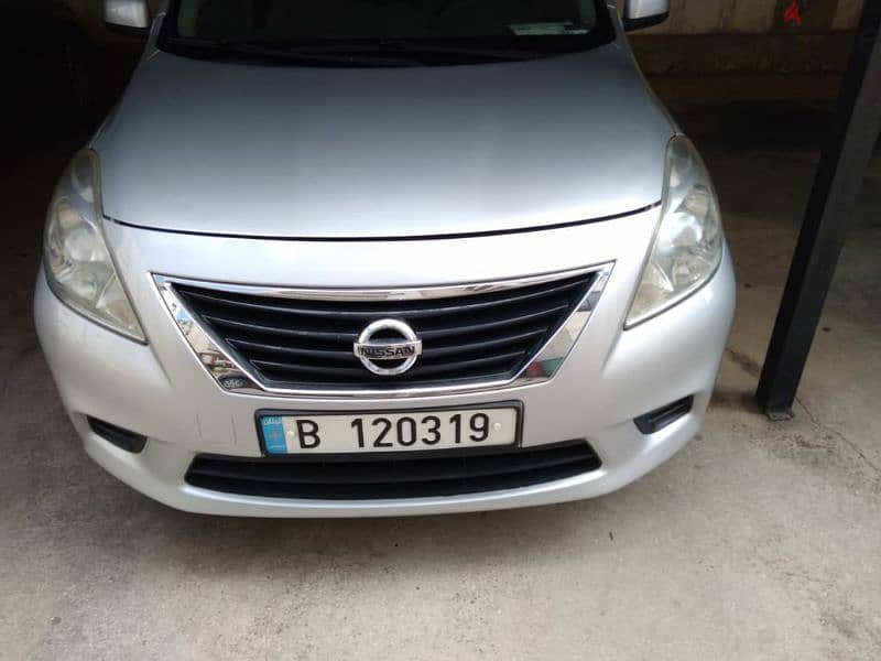 Nissan Sunny 2014 3