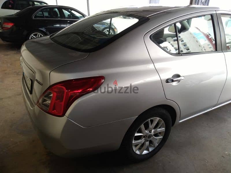 Nissan Sunny 2014 4