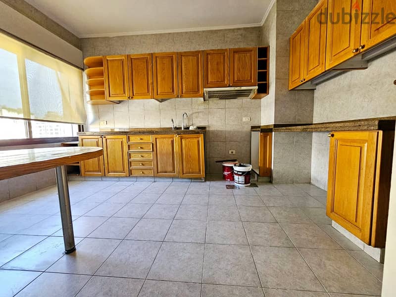 RA24-3727 Spacious Apartment 175m² for Rent in Kantari 8