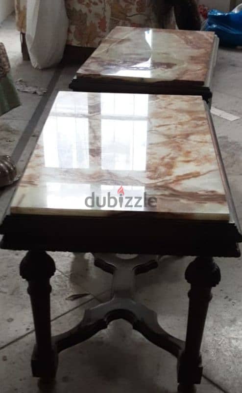 3 tables basses en marbre طاولات رخام 3