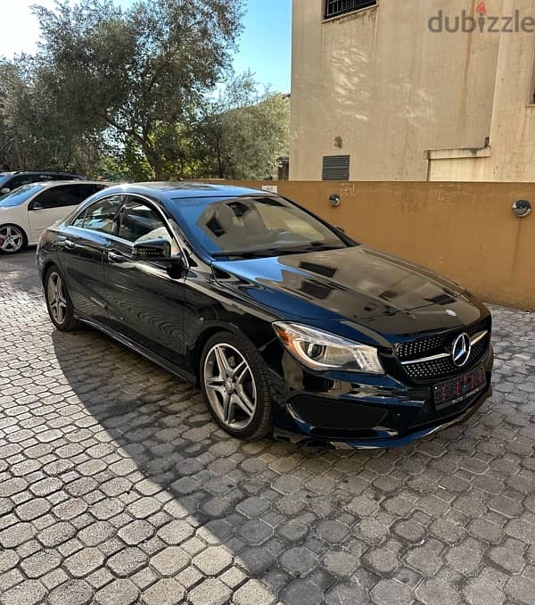 Mercedes CLA 250 AMG-line 2015 black on black (clean carfax) 2