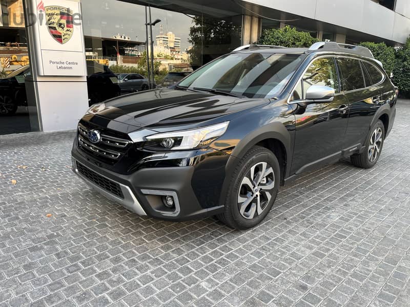 Subaru Outback AWD MY2022 0