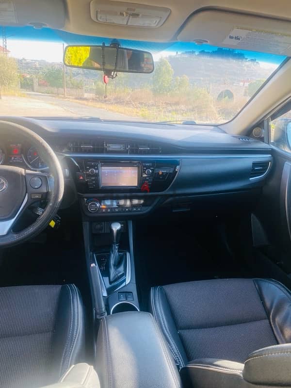 Toyota Corolla 2014 4