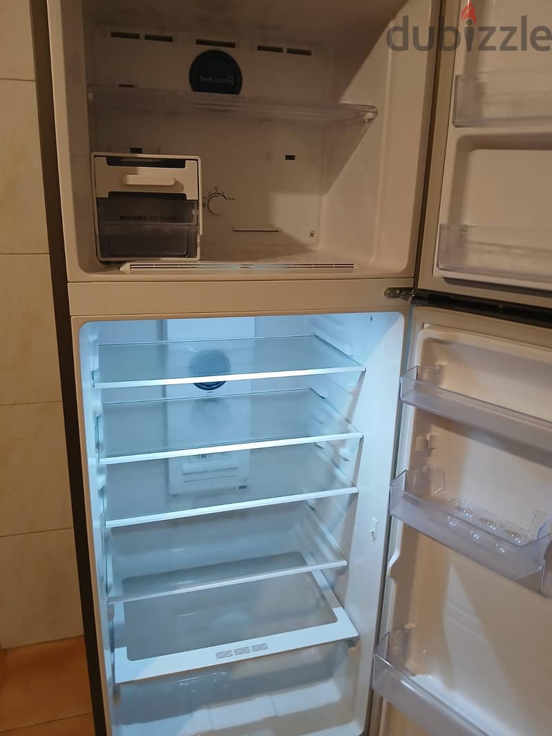 Samsung Refrigerator 180cm - Inverter Motor, Excellent Condition 4