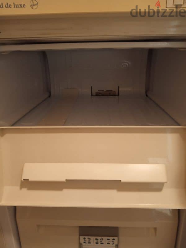 Hoover 4 drawers freezer defrost working very well 5