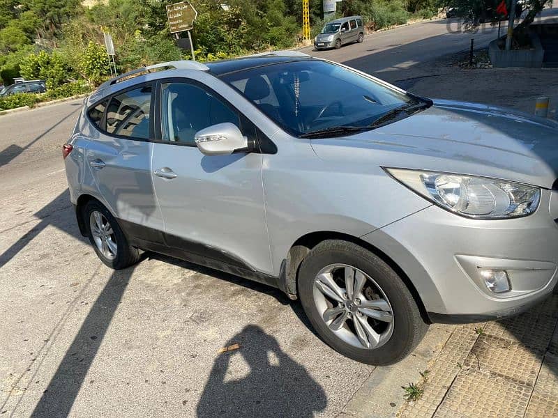 Hyundai Tucson 2012 3