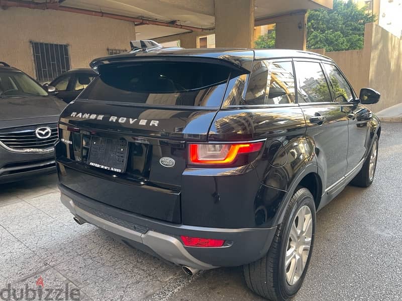 Range Rover Evoque 2018 CLEAN CARFAX 4