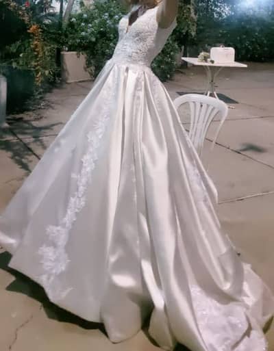 wedding dress