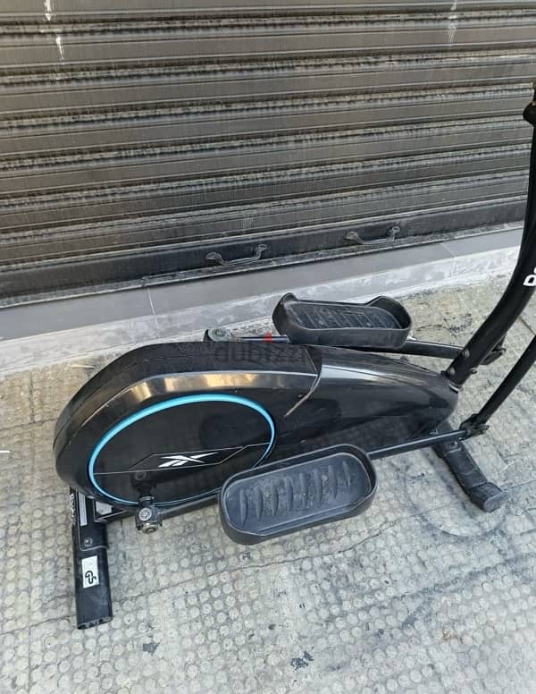 REEBOOK elliptical used 220$ 2