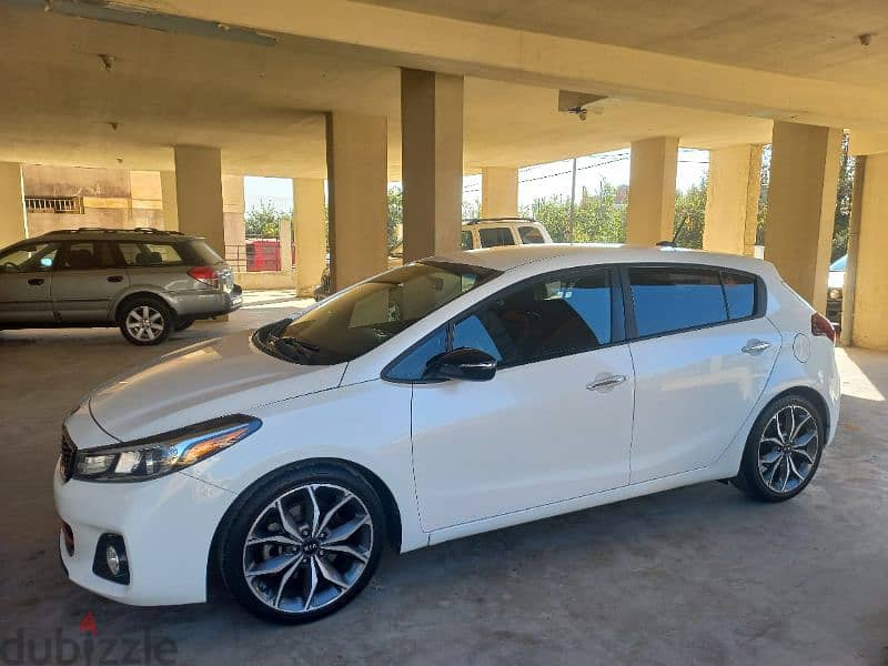 Kia Forte 2018 0