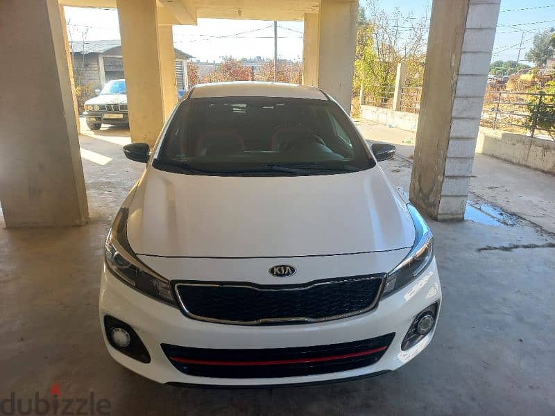 Kia Forte 2018 4