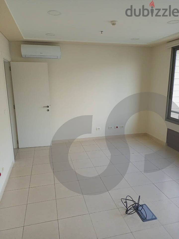 office-ready to move - Dbayeh, Metn/ضبيه, متن REF#LH114655 2