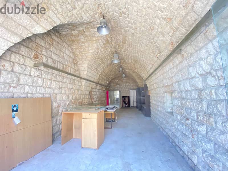 Jounieh/ Shop for rent - جونيه/ محل للإيجار 0