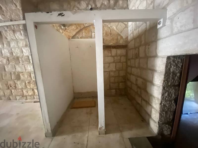 Jounieh/ Shop for rent - جونيه/ محل للإيجار 1