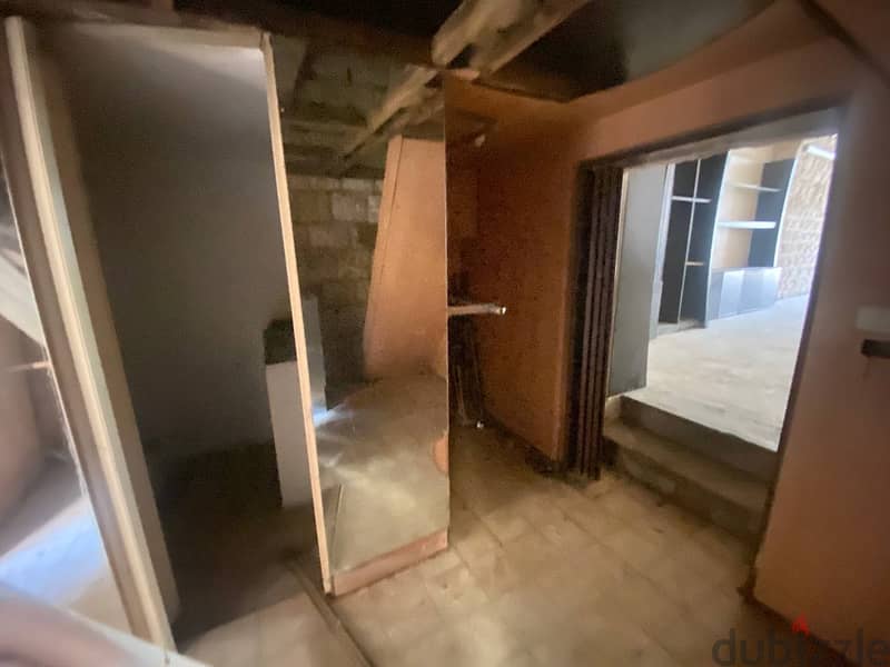 Jounieh/ Shop for rent - جونيه/ محل للإيجار 2